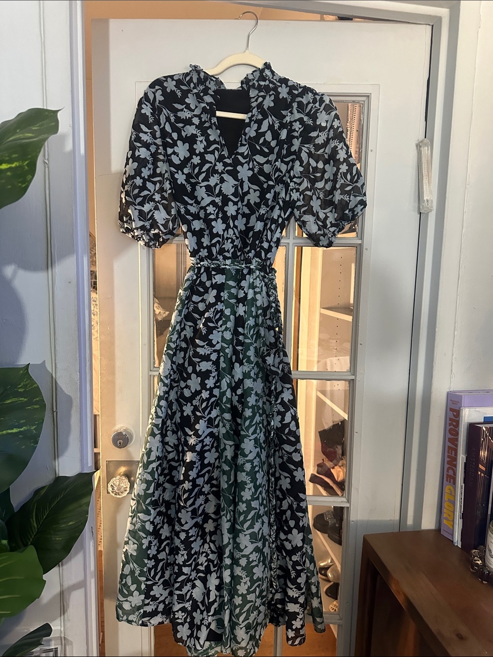 Floral Puff-Sleeve Maxi Dress - Blue and green
